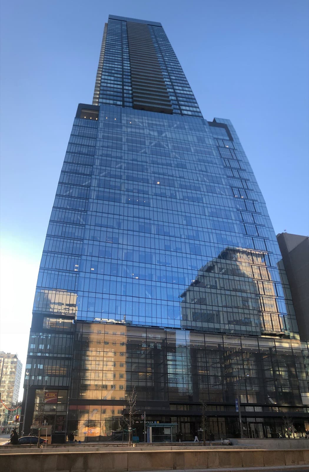 488 University Avenue condo tower in downtown Toronto