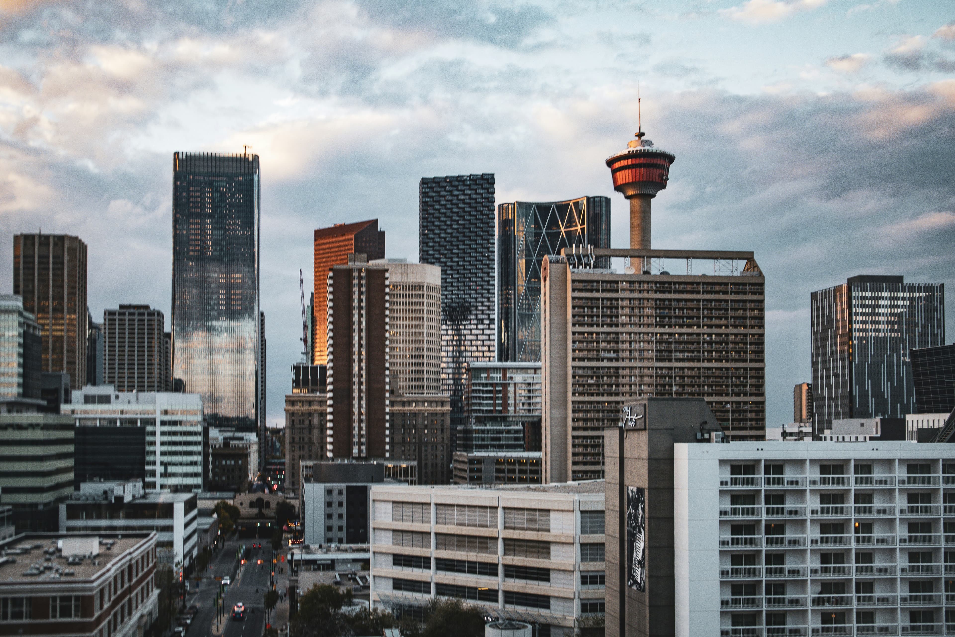 Calgary, AB